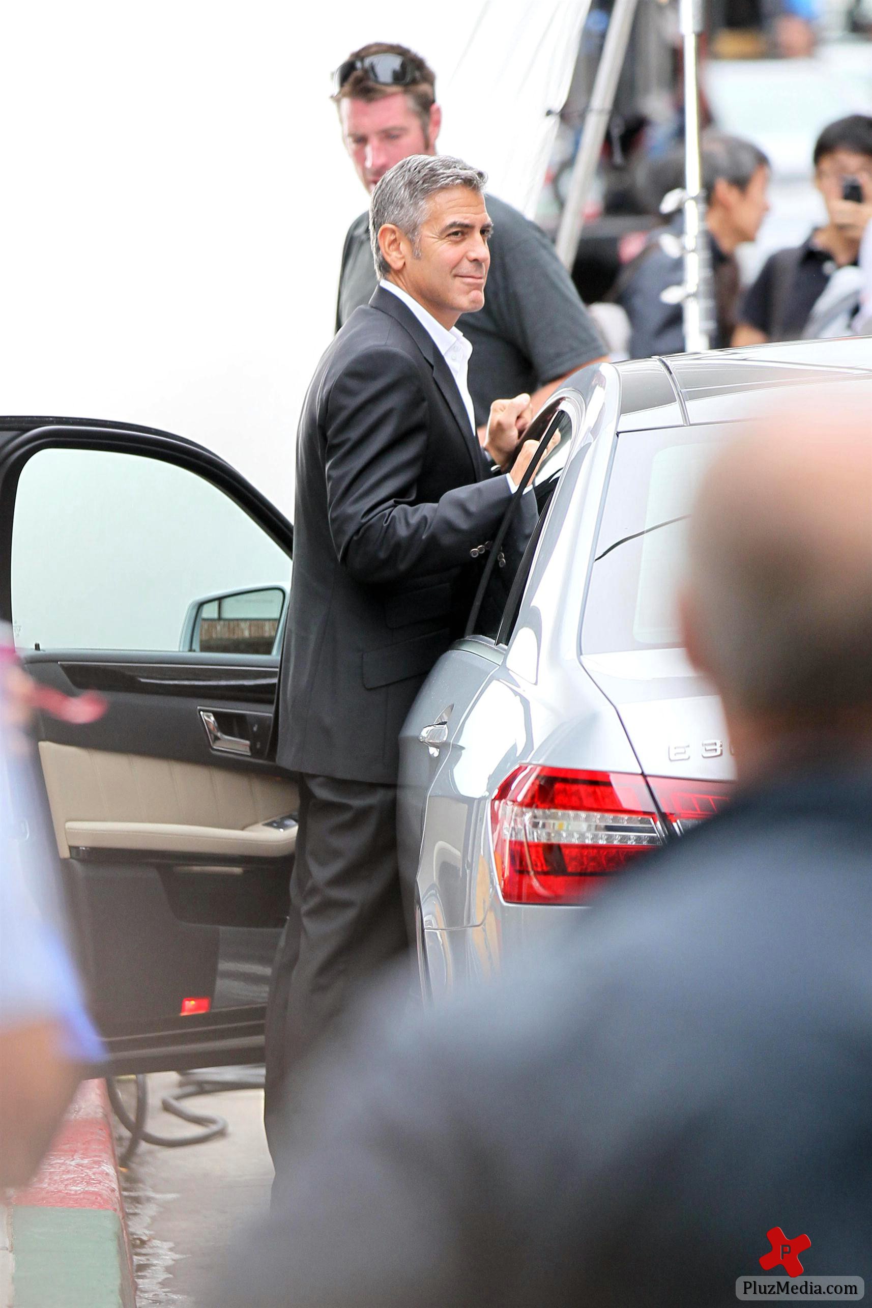 George Clooney on the set of a Mercedes Benz E300 L advert photos | Picture 78311